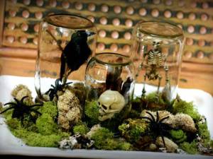05-diy-halloween-crafts-terrarium-fsl